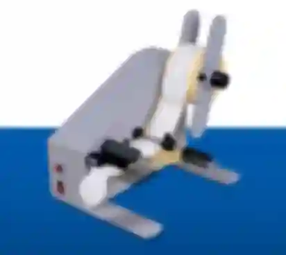 Dispensers - devices for separating/adding labels