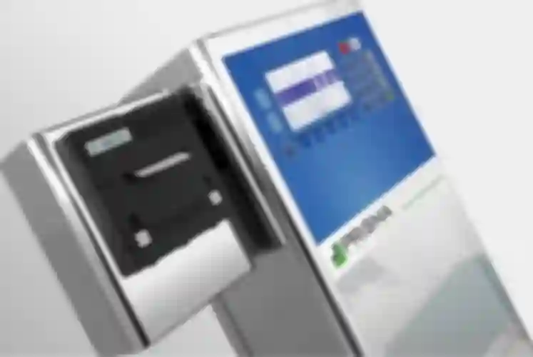 08T3 – kontrolna vaga za srednje formate s touchscreen sučeljem