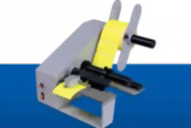 Dispensers - devices for separating/adding labels