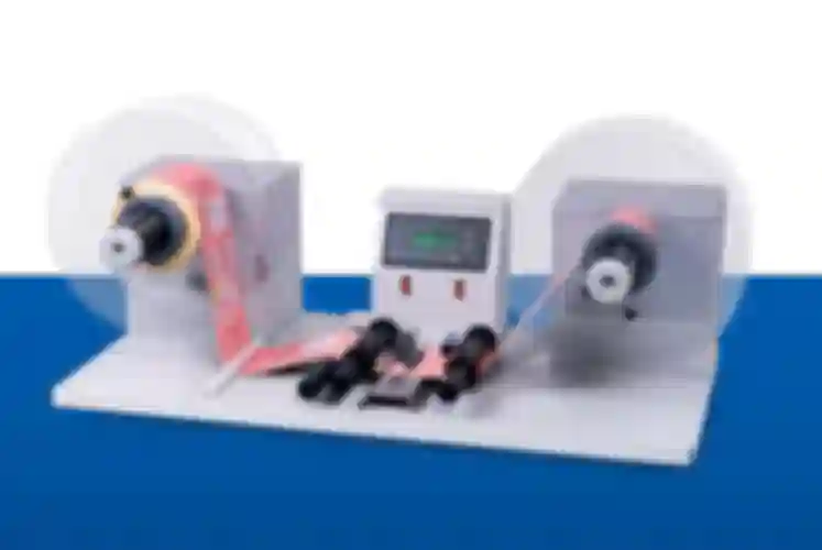 Devices for counting and checking labels